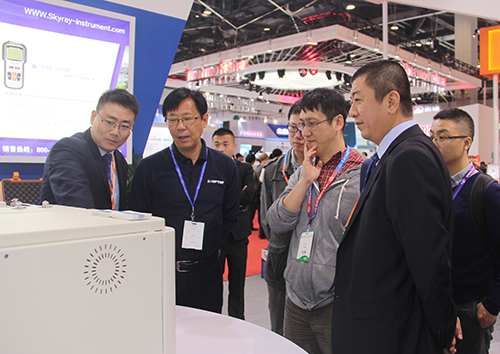 ��ʨ�����(�й�)���޹�˾-Official website