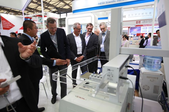 ��ʨ�����(�й�)���޹�˾-Official website