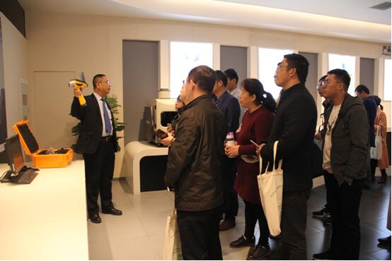 ��ʨ�����(�й�)���޹�˾-Official website