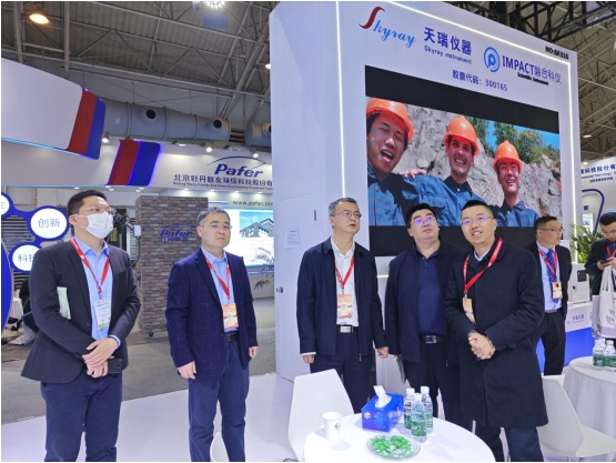 ��ʨ�����(�й�)���޹�˾-Official website