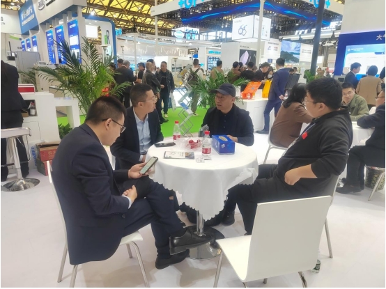 ��ʨ�����(�й�)���޹�˾-Official website